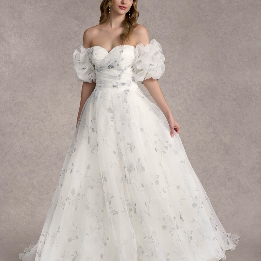 Elegant White Floral Off-Shoulder Dress